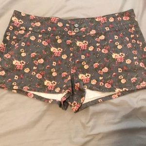 Floral forever 21 shorts